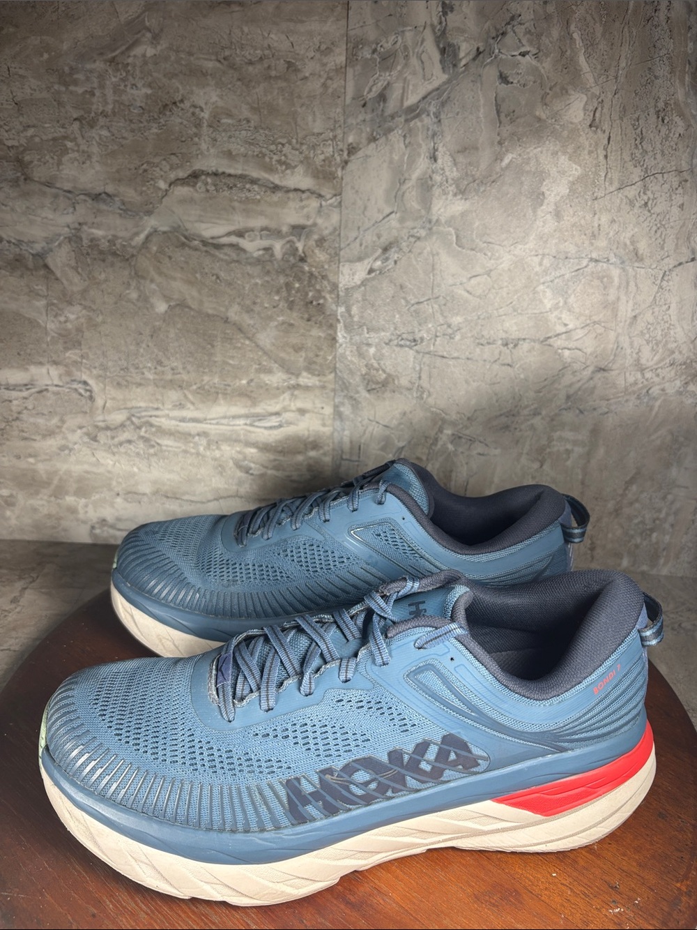 Hoka One One Bondi 7 Men’s Size 9 Blue Athletic Shoes